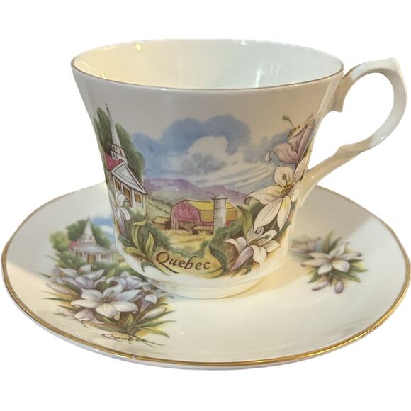Springfield Bone China Quebec Souvenir Teacup - Picture 1 of 6